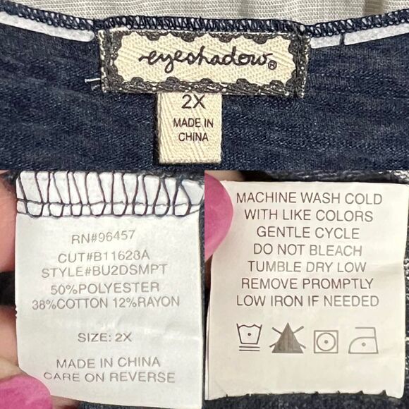 Eyeshadow Navy Blue Slubknit Swing Tank Top with White Hearts Size 2X NWOT - Picture 13 of 14